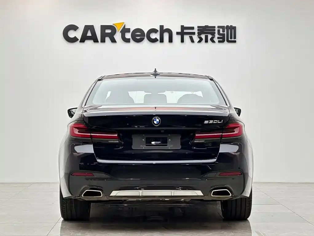 BMW 5 Series — фото 2