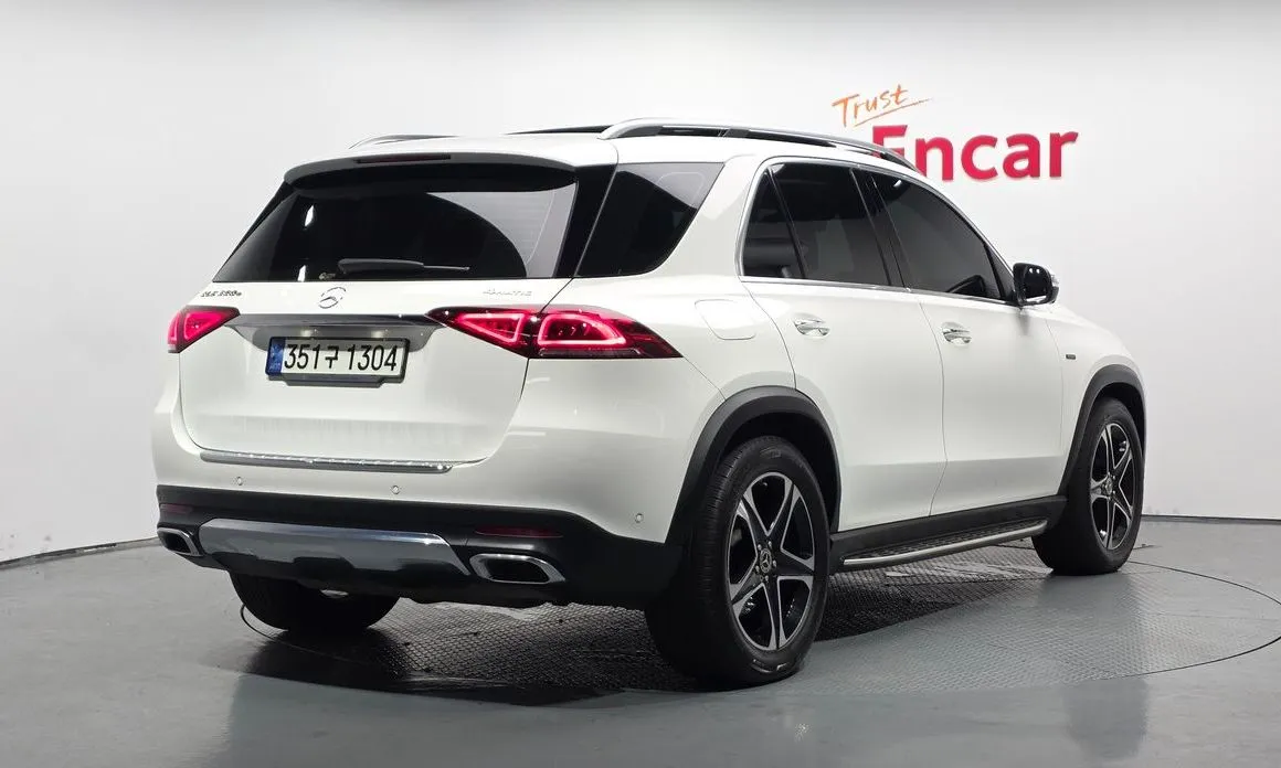Mercedes-Benz GLE-Class — фото 7