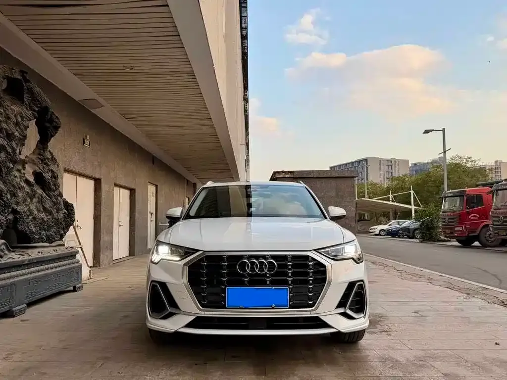 Audi Q3 — фото 2