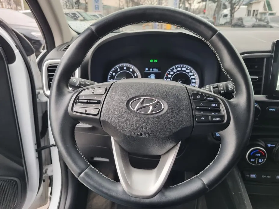 Hyundai Venue 2022 из KR, фото 9