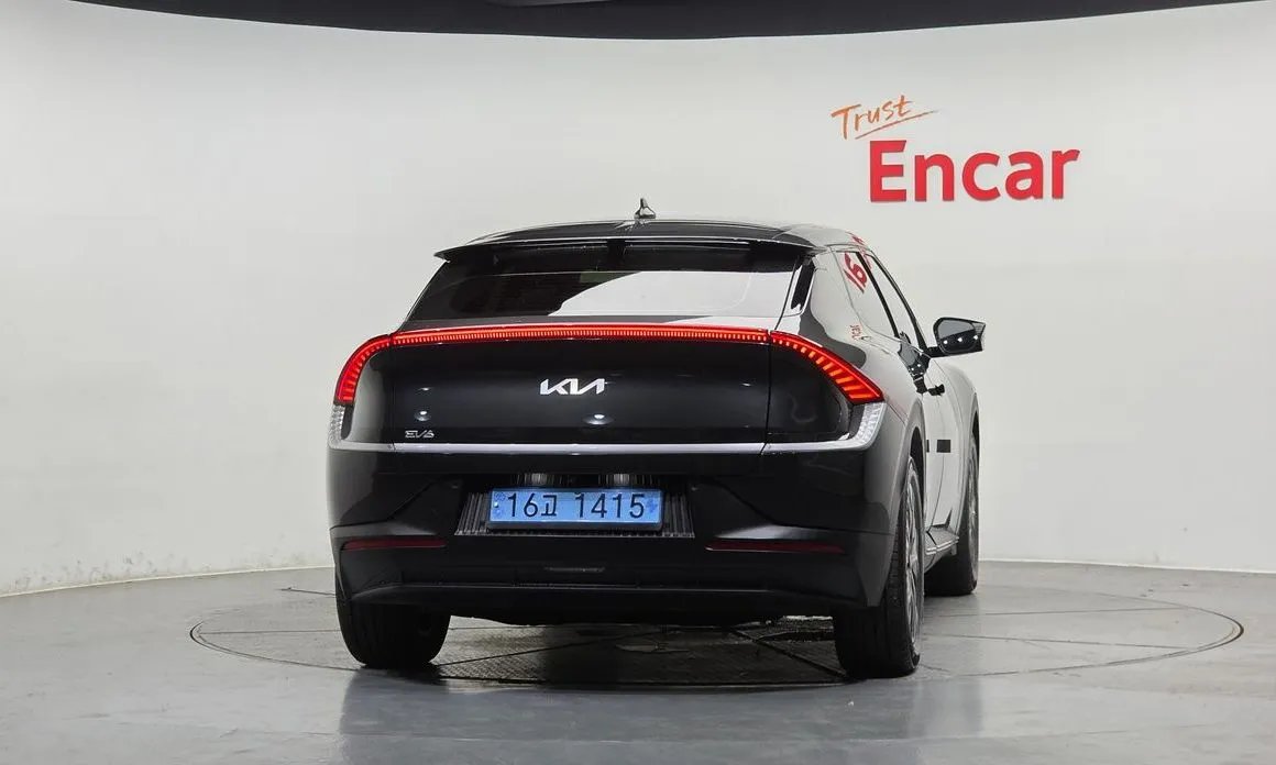 Kia EV6 — фото 4