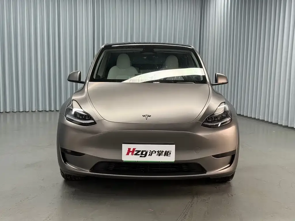 Tesla Model Y — фото 7