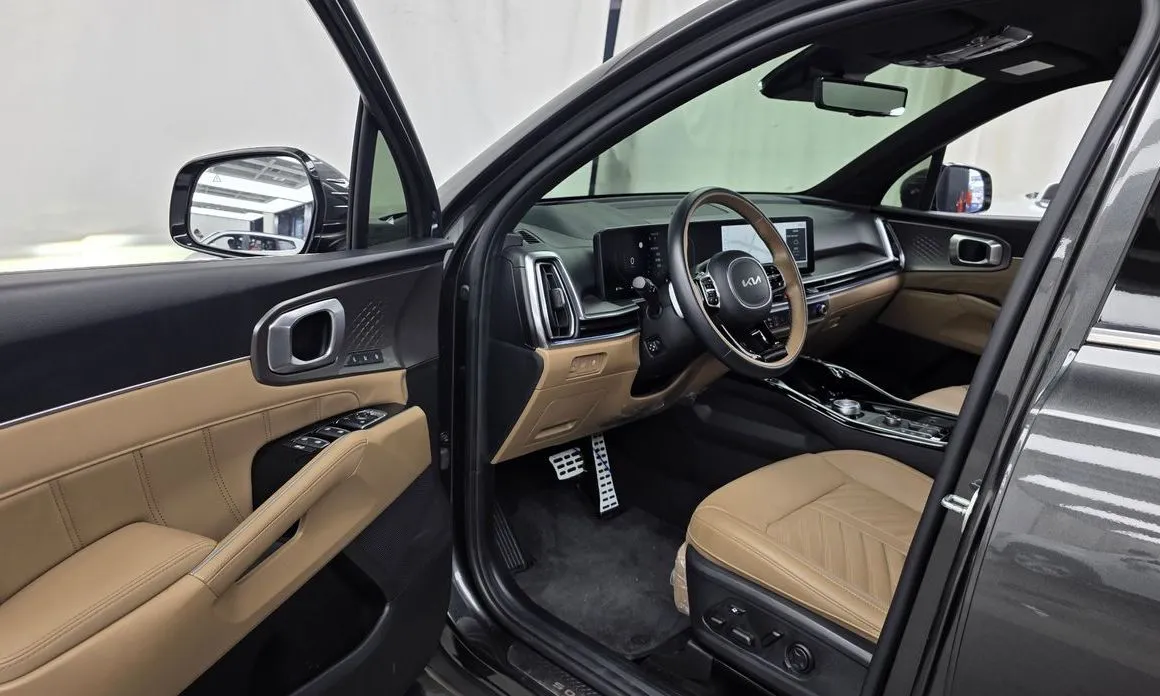 Kia Sorento — фото 6