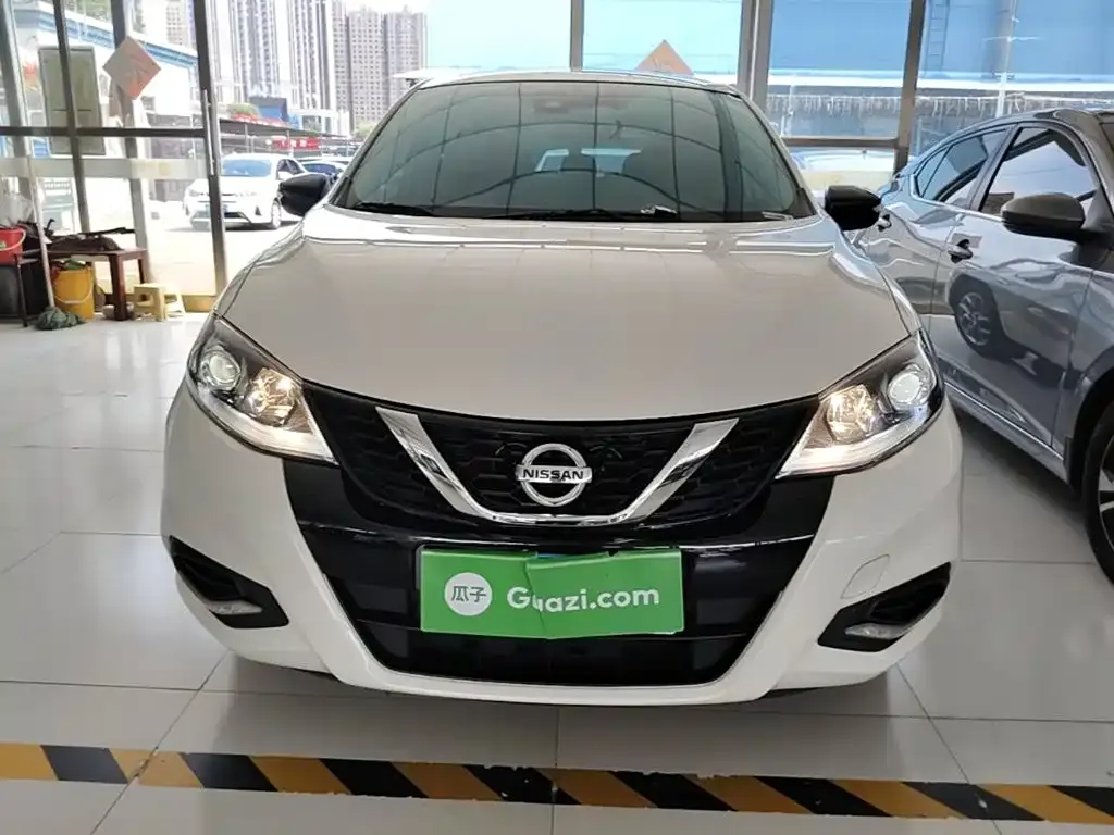 Nissan Tiida 2023 из CN, фото 3