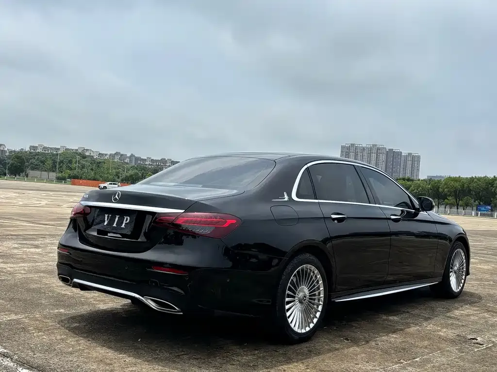 Mercedes-Benz E-Class 2021 из CN, фото 2