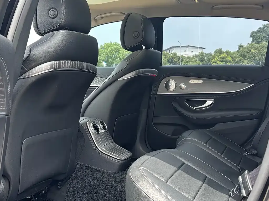 Mercedes-Benz E-Class 2021 из CN, фото 6