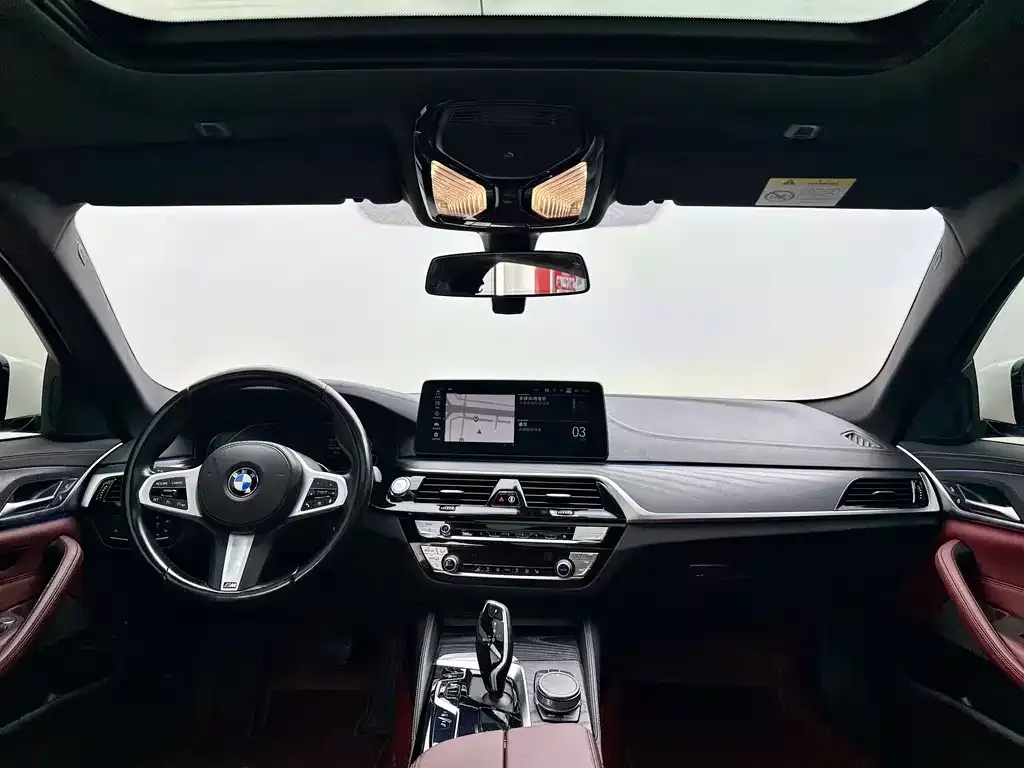 BMW 5 Series New Energy — фото 10