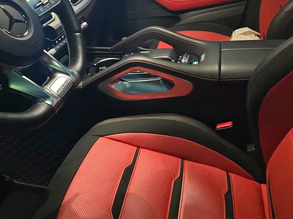 Mercedes-Benz GLE AMG — фото 3