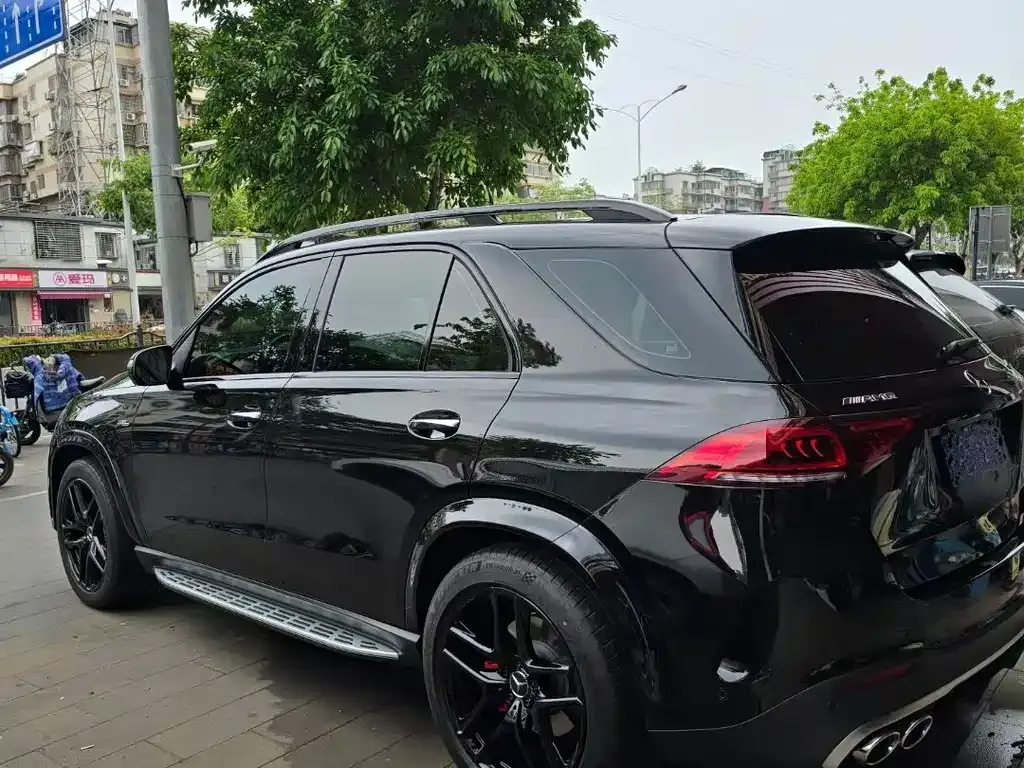 Mercedes-Benz GLE AMG — фото 7