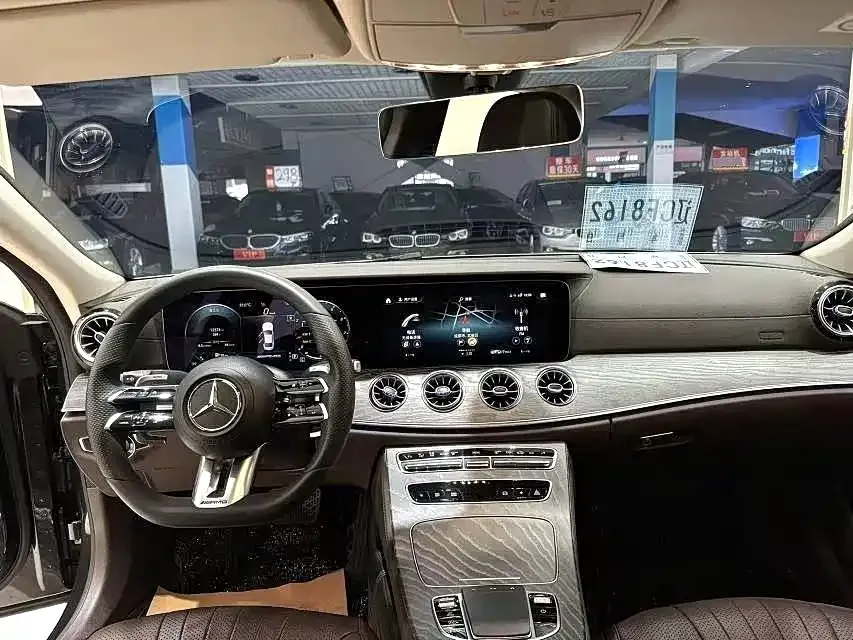 Mercedes-Benz CLS — фото 5