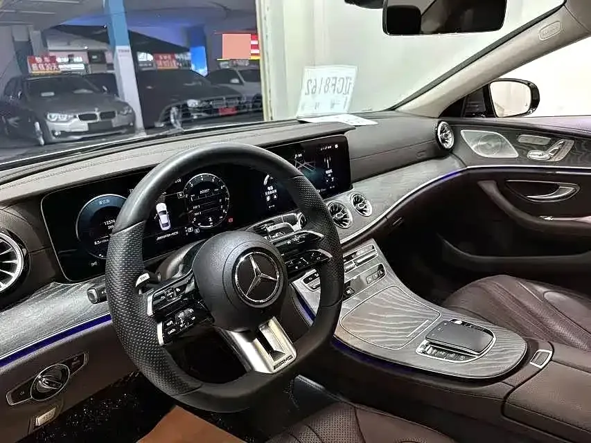 Mercedes-Benz CLS — фото 3