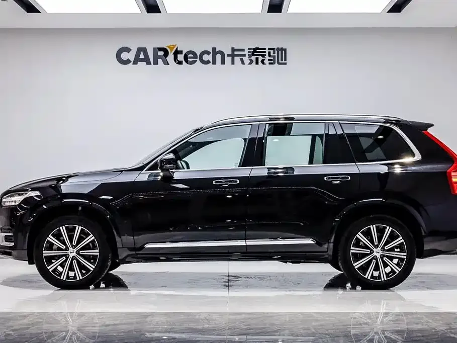Volvo XC90 — фото 7