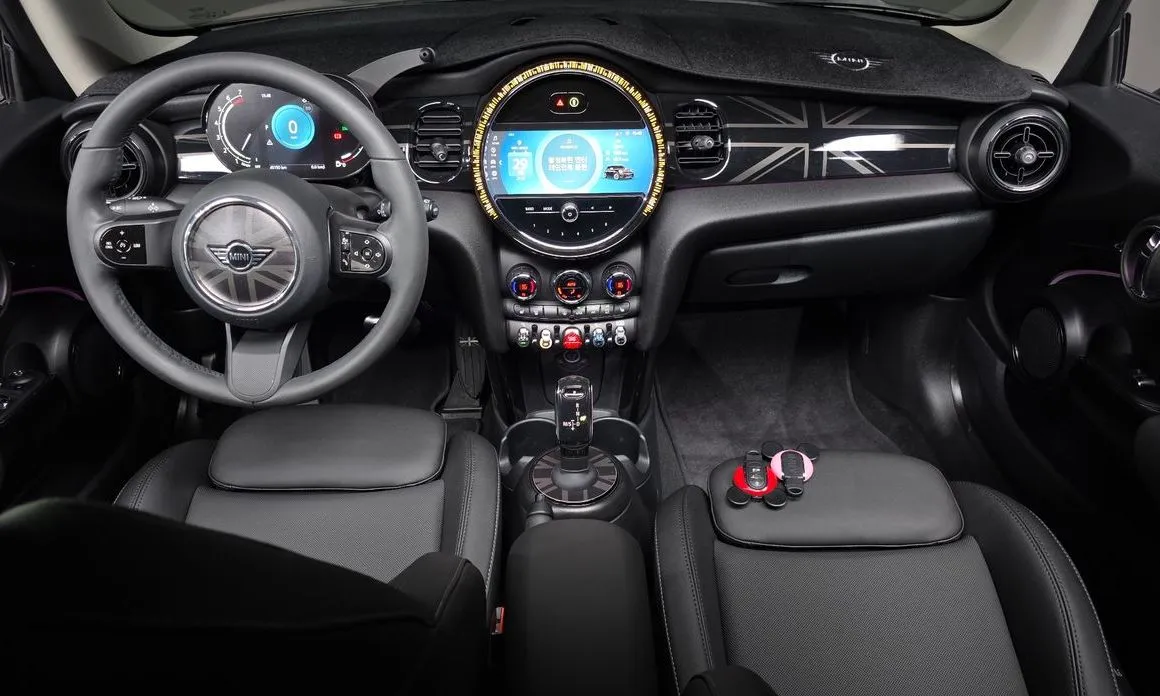 Mini Cooper 2024 из KR, фото 6