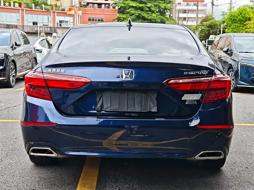 Honda Inspire — фото 6