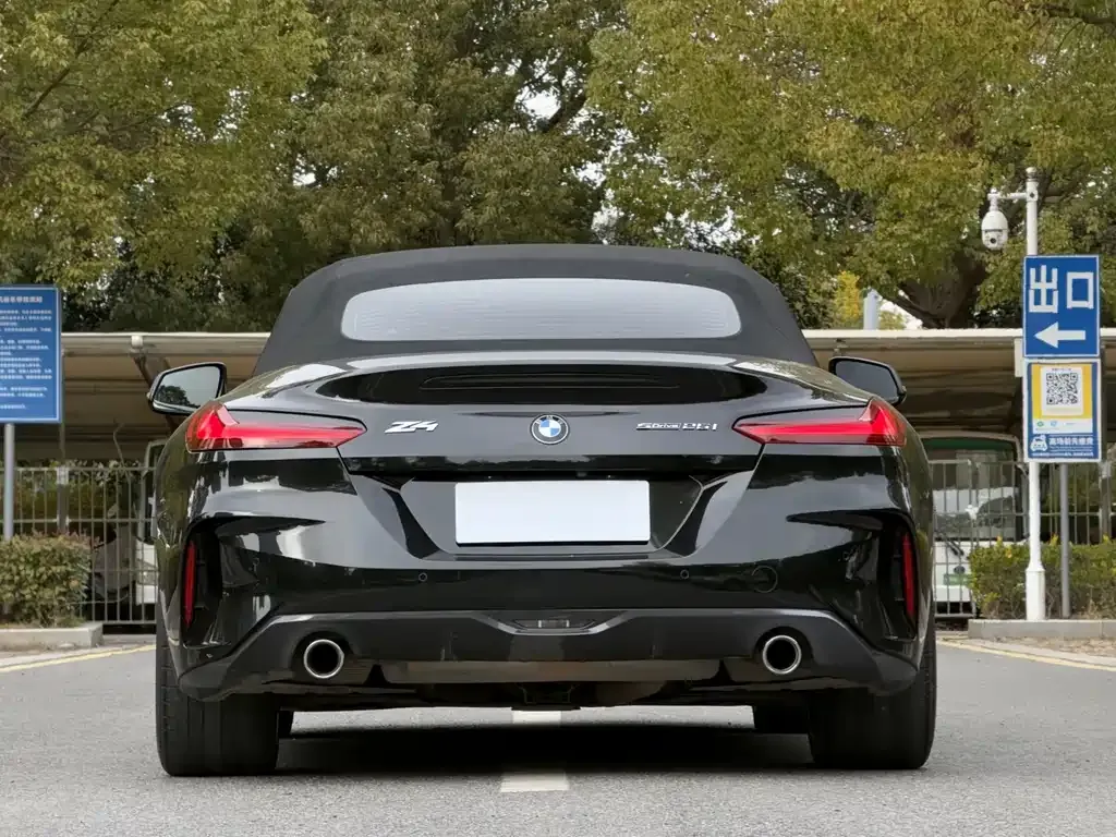 BMW Z4 — фото 8