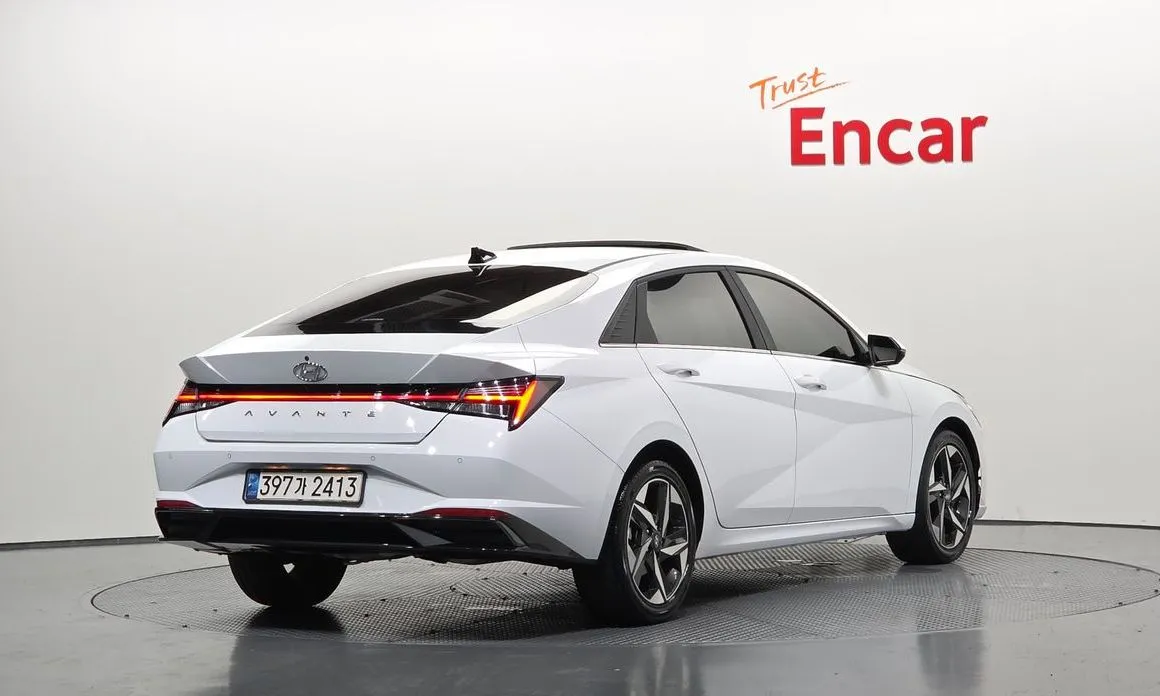 Hyundai AVANTE — фото 3
