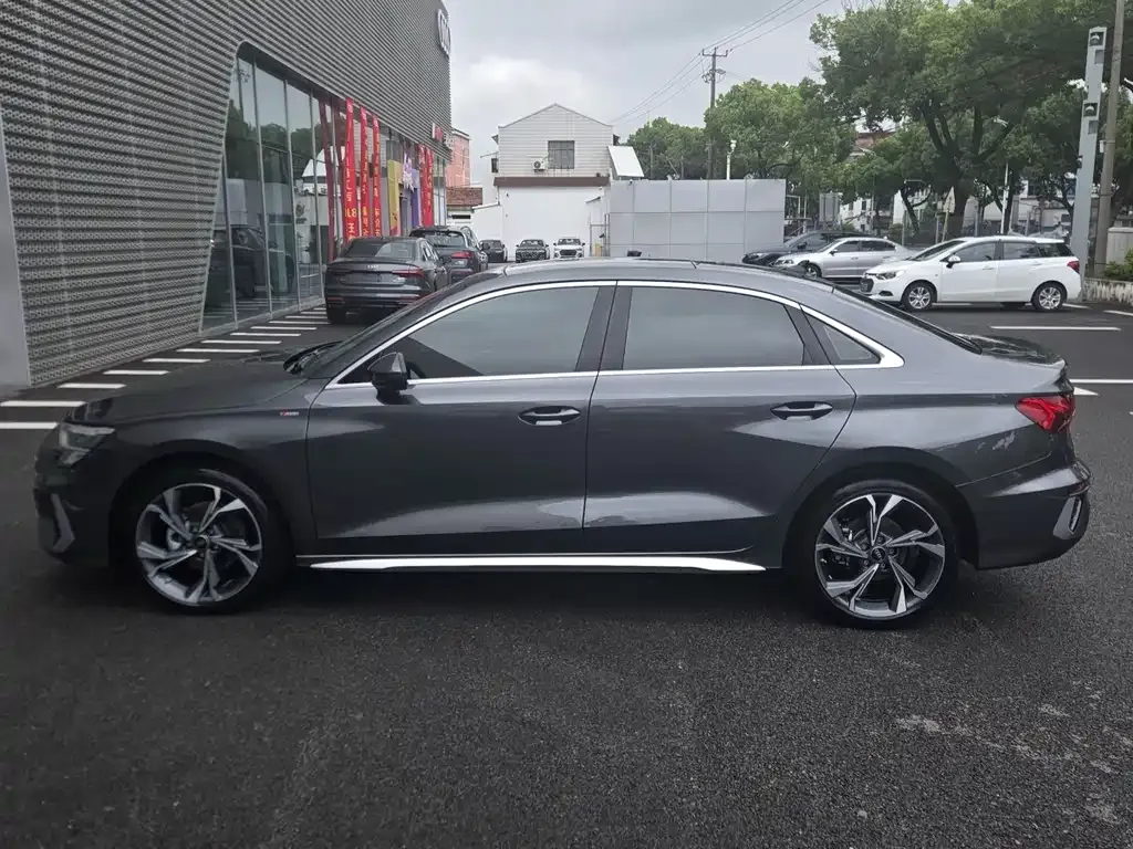 Audi A3 — фото 5