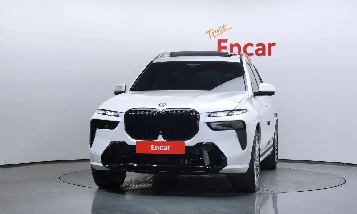 BMW X7 2021 из KR, фото 2
