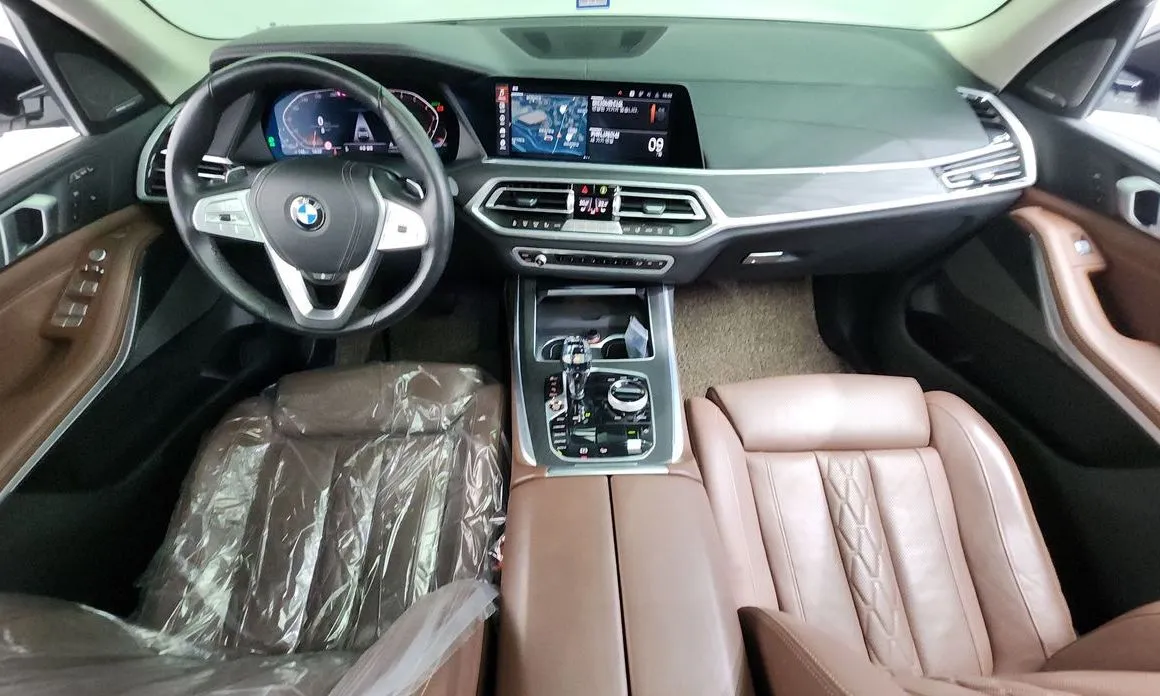 BMW X7 2021 из KR, фото 5