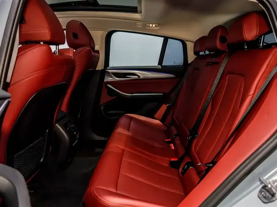 BMW X4 — фото 8