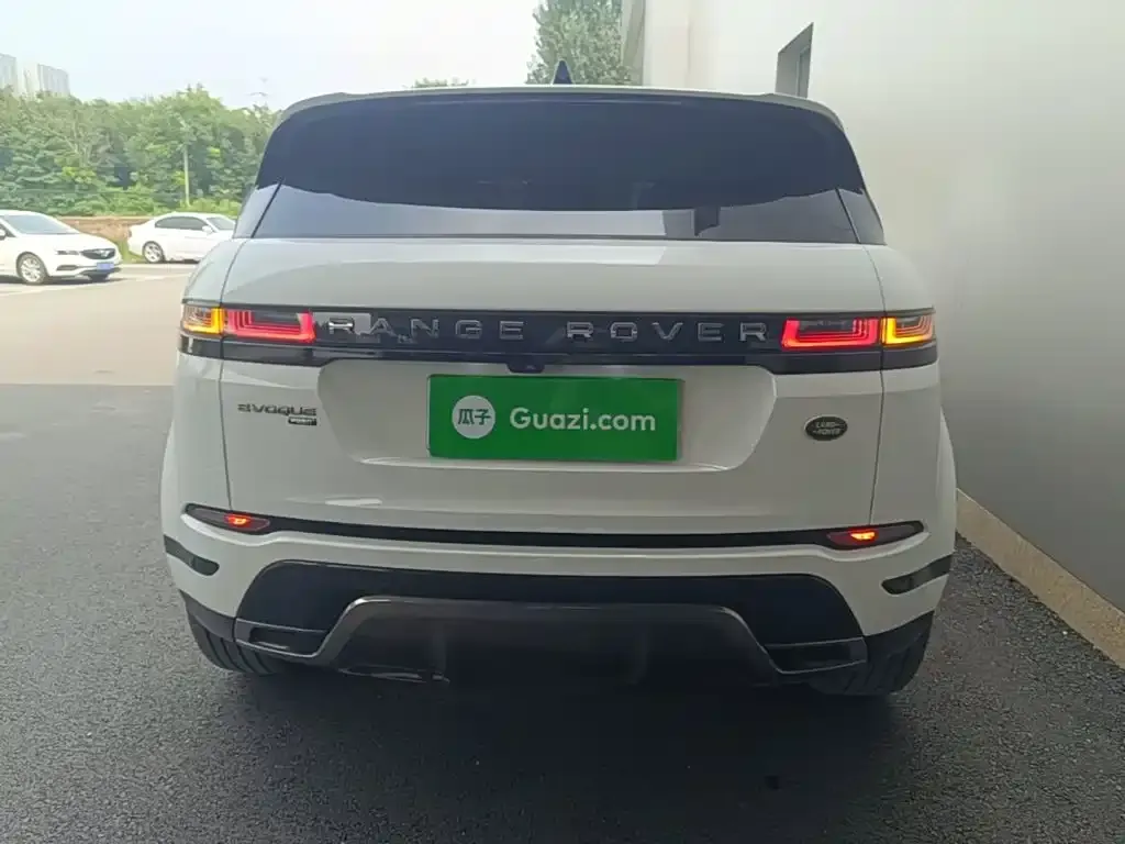 Land Rover Evoque — фото 8