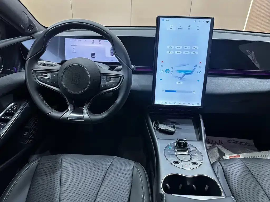 BYD Seal — фото 10