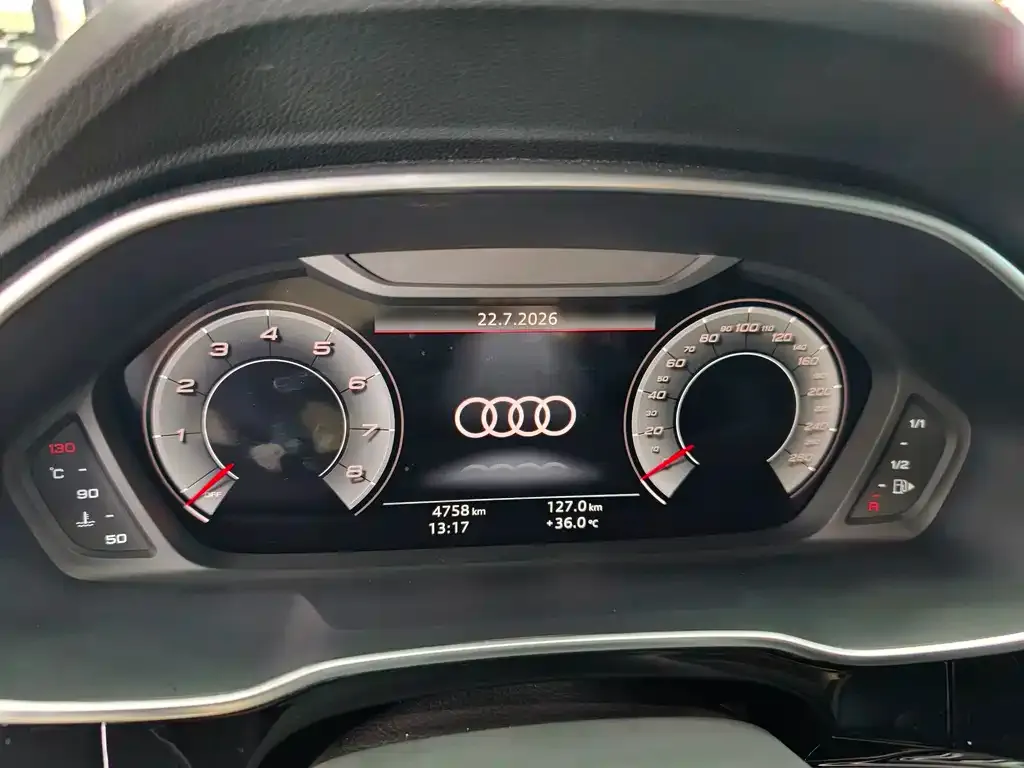 Audi Q3 — фото 2