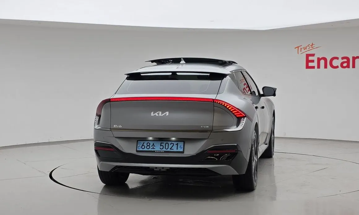 Kia EV6 — фото 6