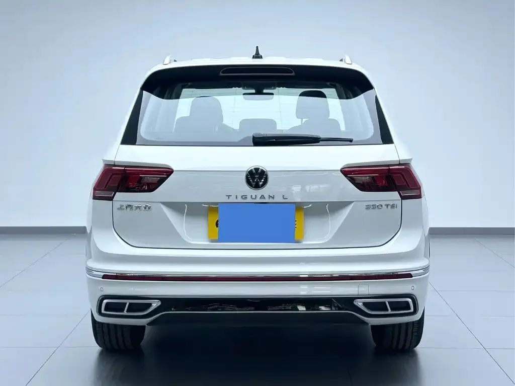 Volkswagen Tiguan L — фото 8