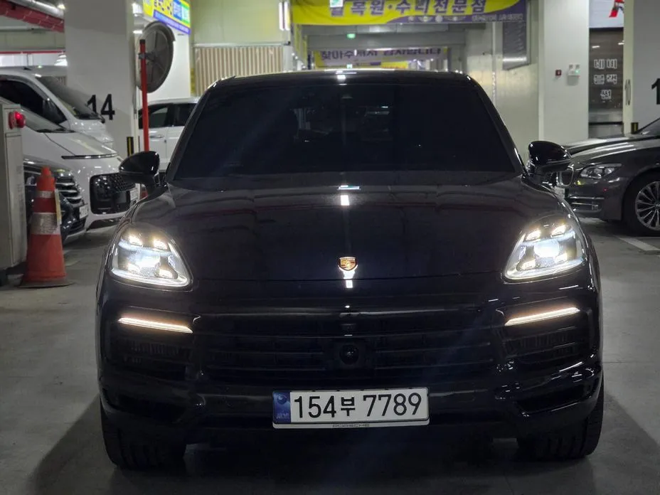 Porsche Cayenne 2021 из KR, фото 2