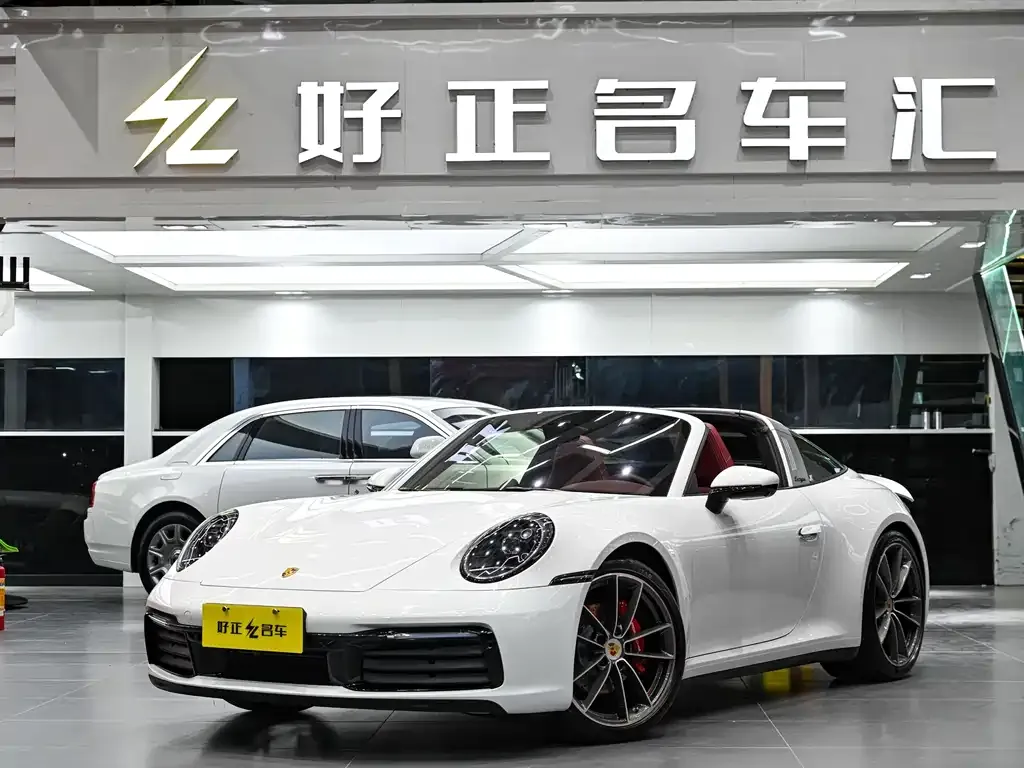 Porsche 911 Targa 4 3.0T 1