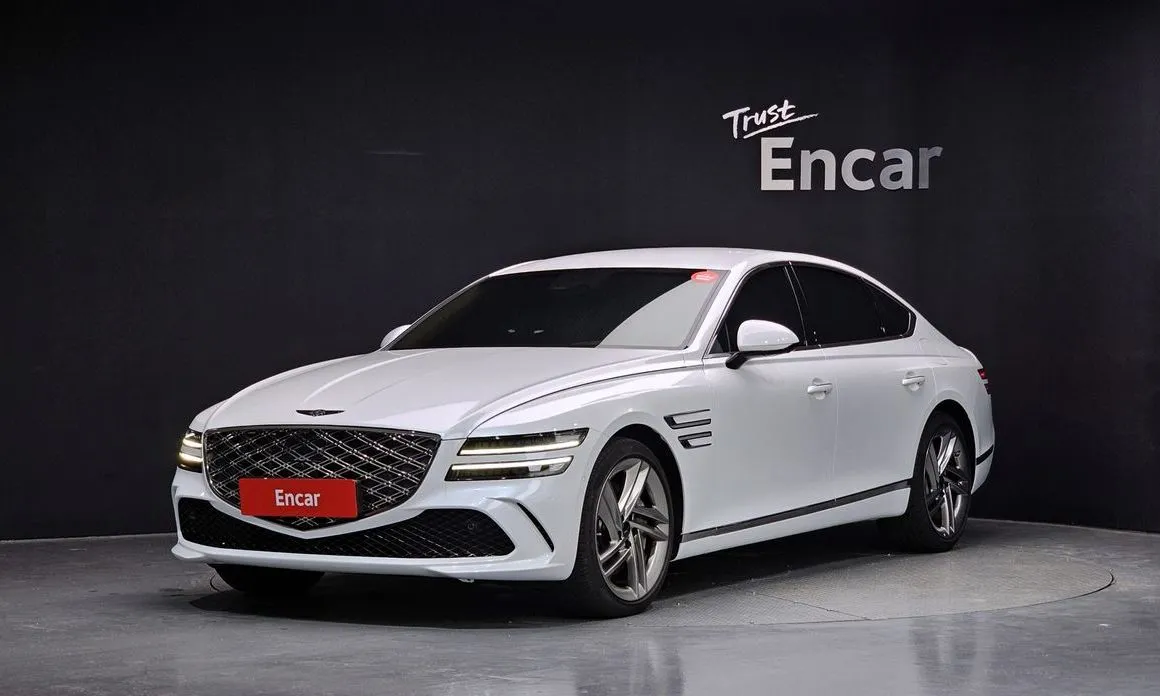 Genesis G80 — фото 1