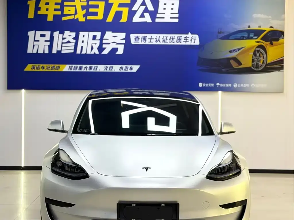 Tesla Model 3 — фото 2