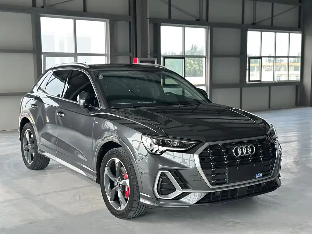 Audi Q3 — фото 3