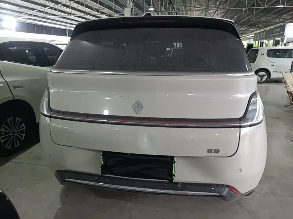 Baojun Yunduo — фото 10