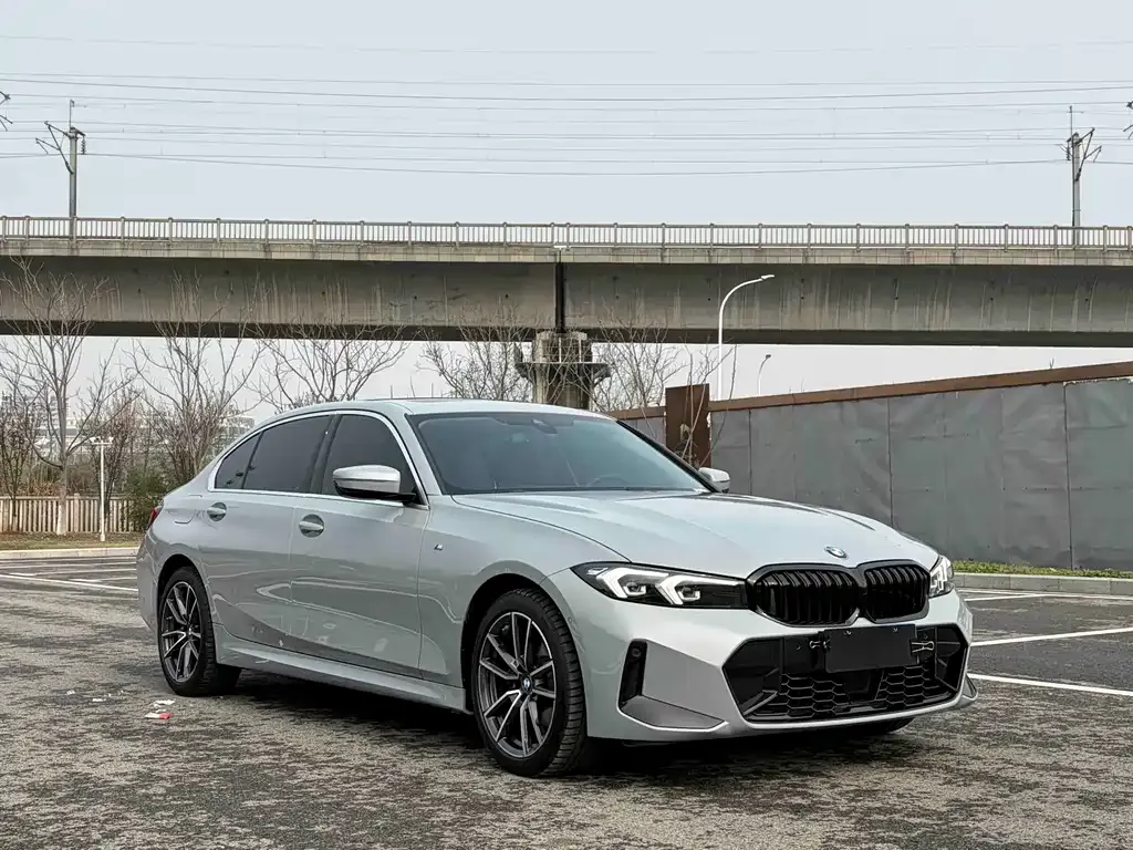 BMW 3 Series — фото 1