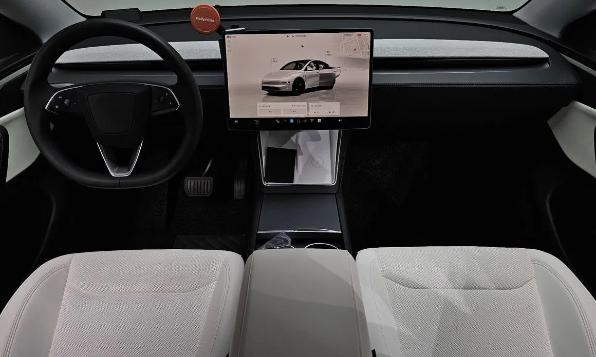 Tesla Model Y — фото 9