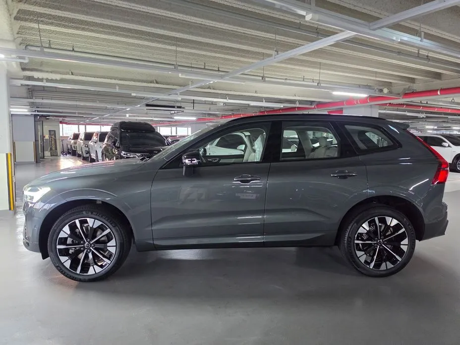 Volvo XC60 2026 из KR, фото 9