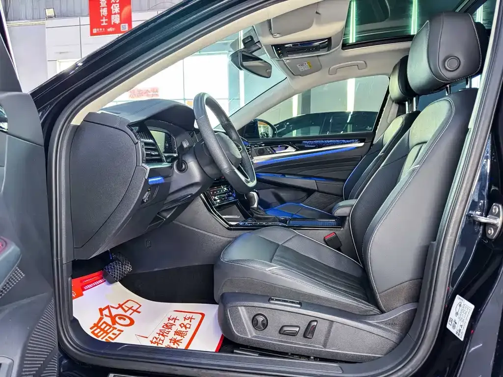 Volkswagen Passat — фото 4