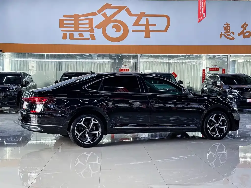 Volkswagen Passat — фото 6