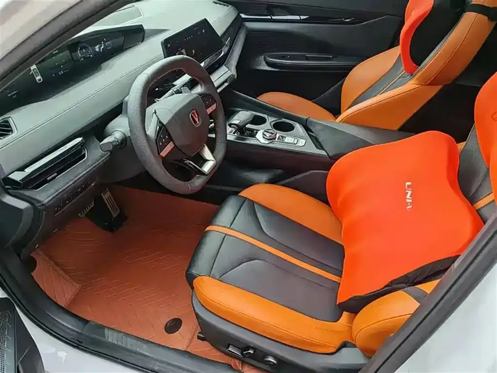 Changan UNI-V 2024 из CN, фото 7