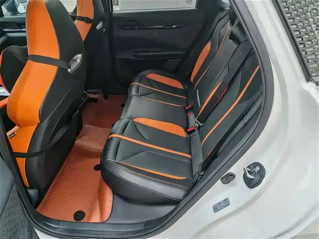 Changan UNI-V 2024 из CN, фото 9