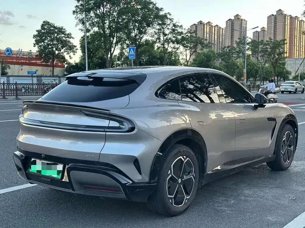 Xiaomi YU7 — фото 9