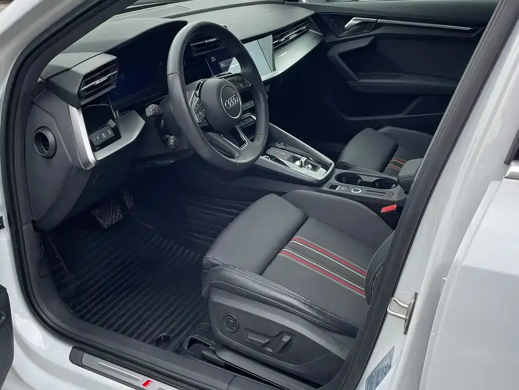 Audi A3 — фото 5
