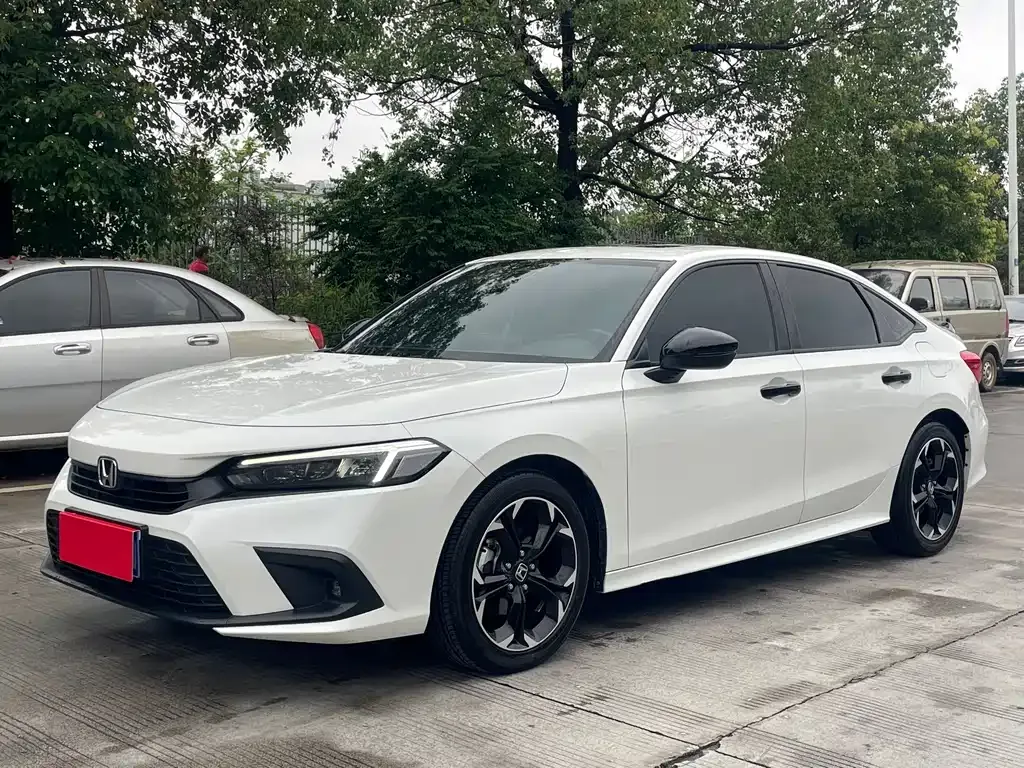 Honda Civic — фото 1