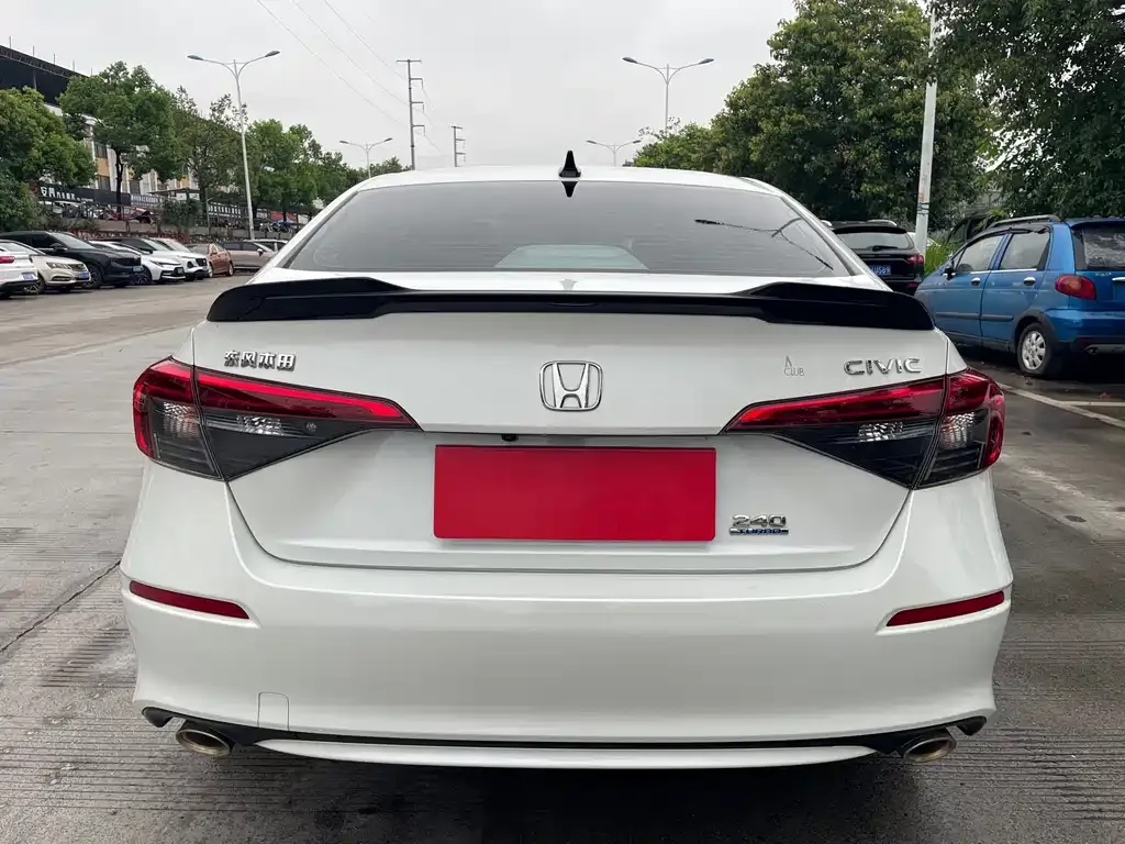 Honda Civic — фото 9