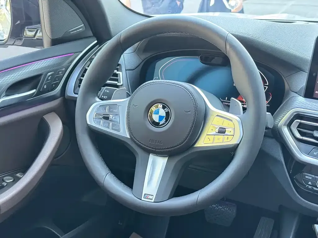 BMW X3 — фото 2