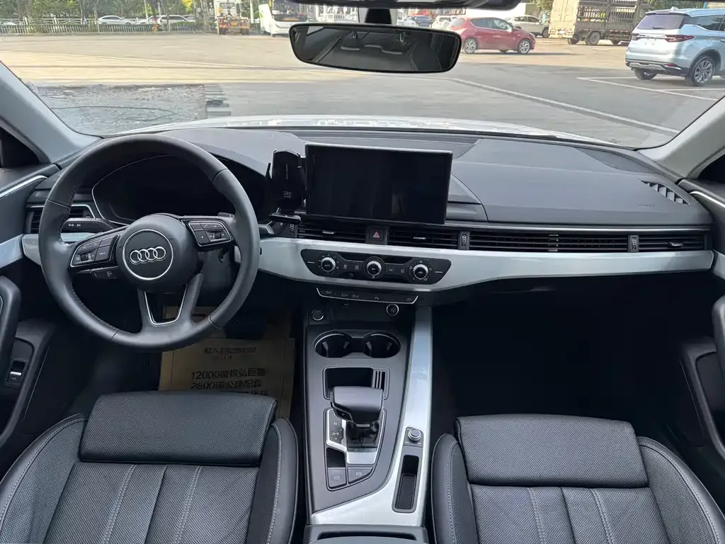 Audi A4L — фото 3