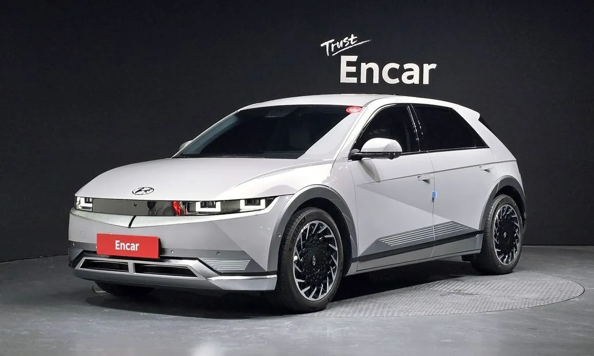 Hyundai Ioniq5 — фото 1