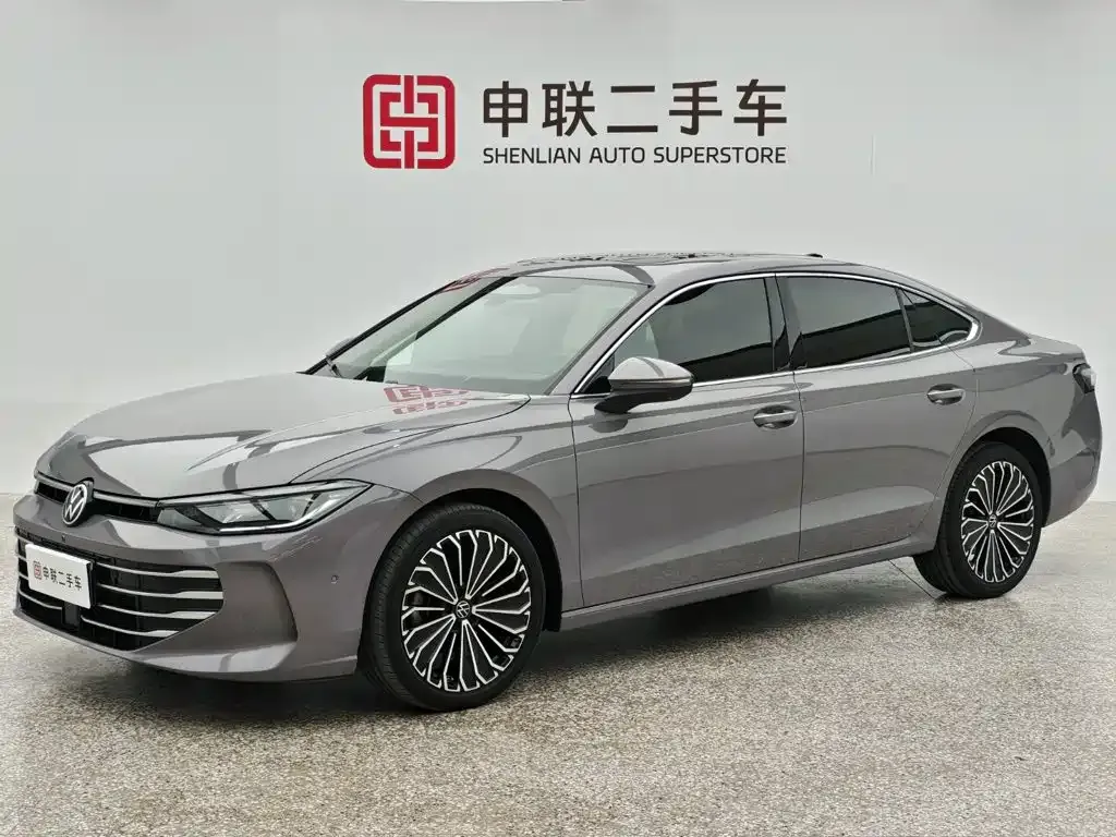 Volkswagen Passat — фото 1